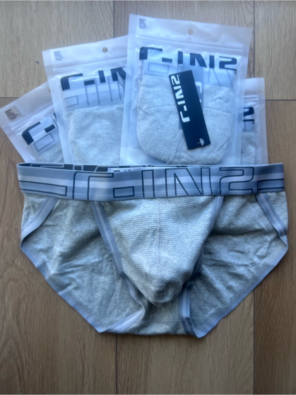 LOT OF 5 PAIRS - C-IN2 Gray Zen Dash Brief Size M. NWT